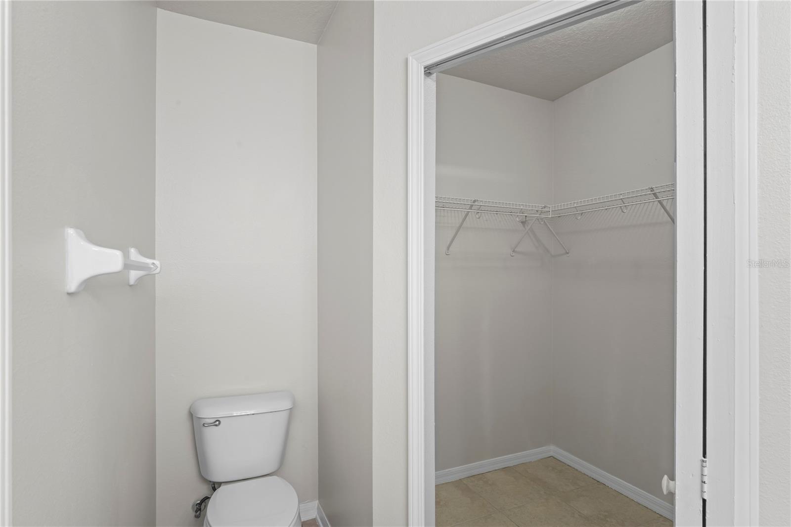 Listing photo id 11 for 456 Summer Sails Drive