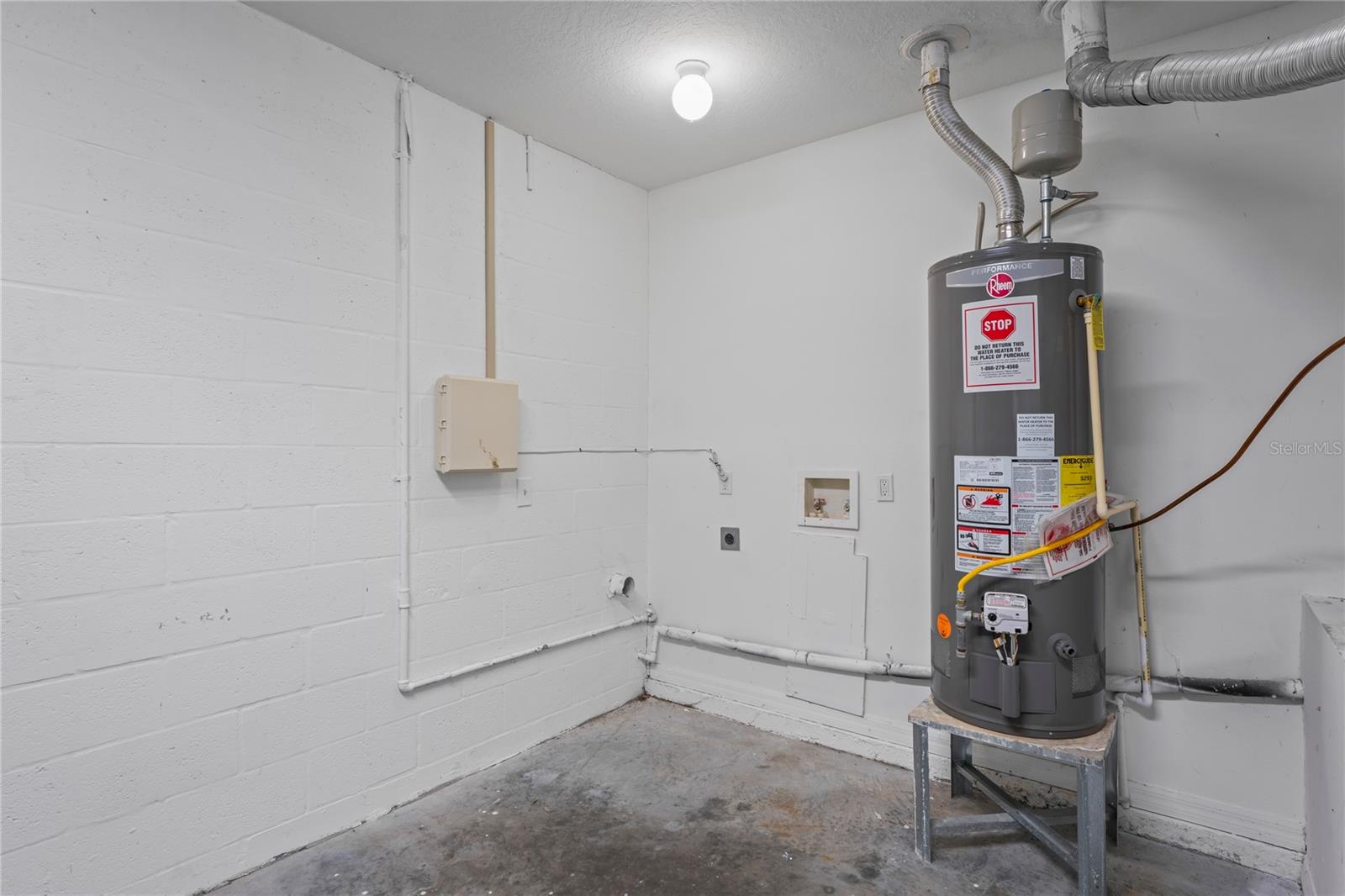 Listing photo id 18 for 456 Summer Sails Drive