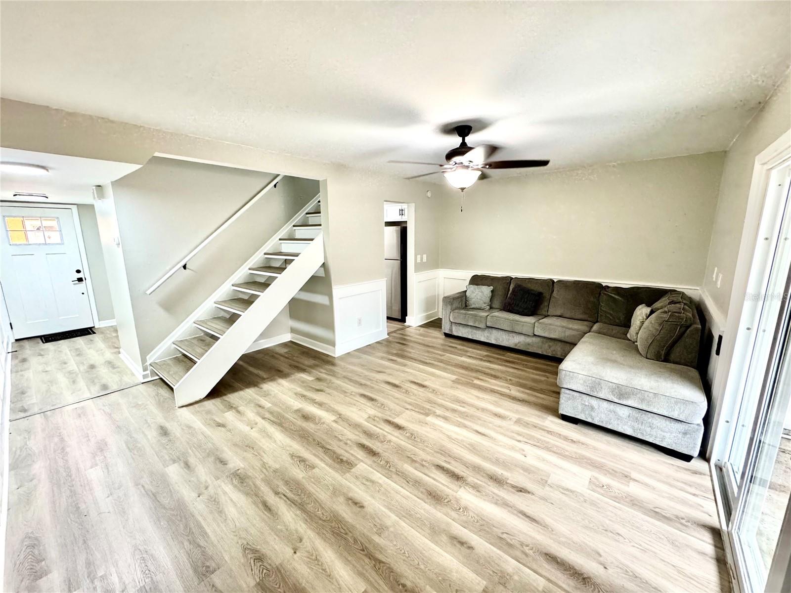 Listing photo id 19 for 1884 Clearbrooke Drive