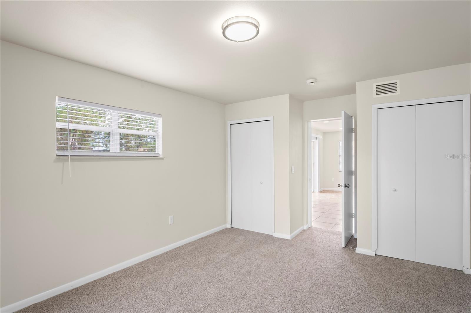 Image 12 of 26 For 4414 Royal Oak Lane