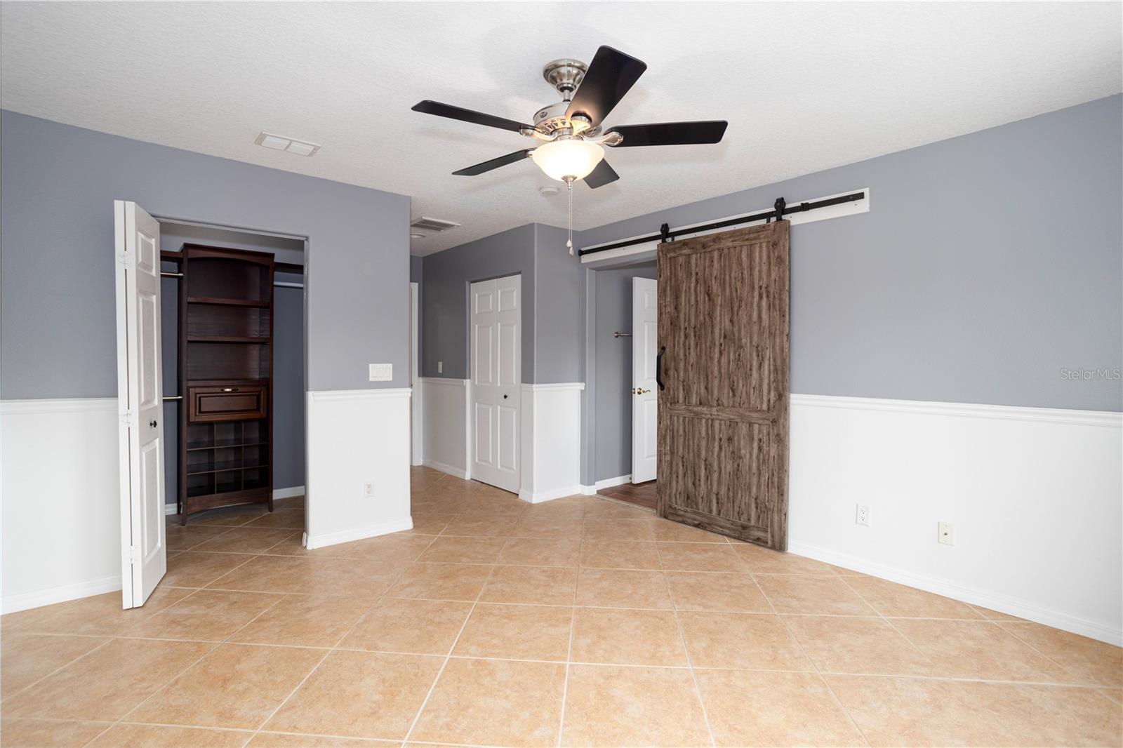 Image 21 of 40 For 932 Woodbridge Court