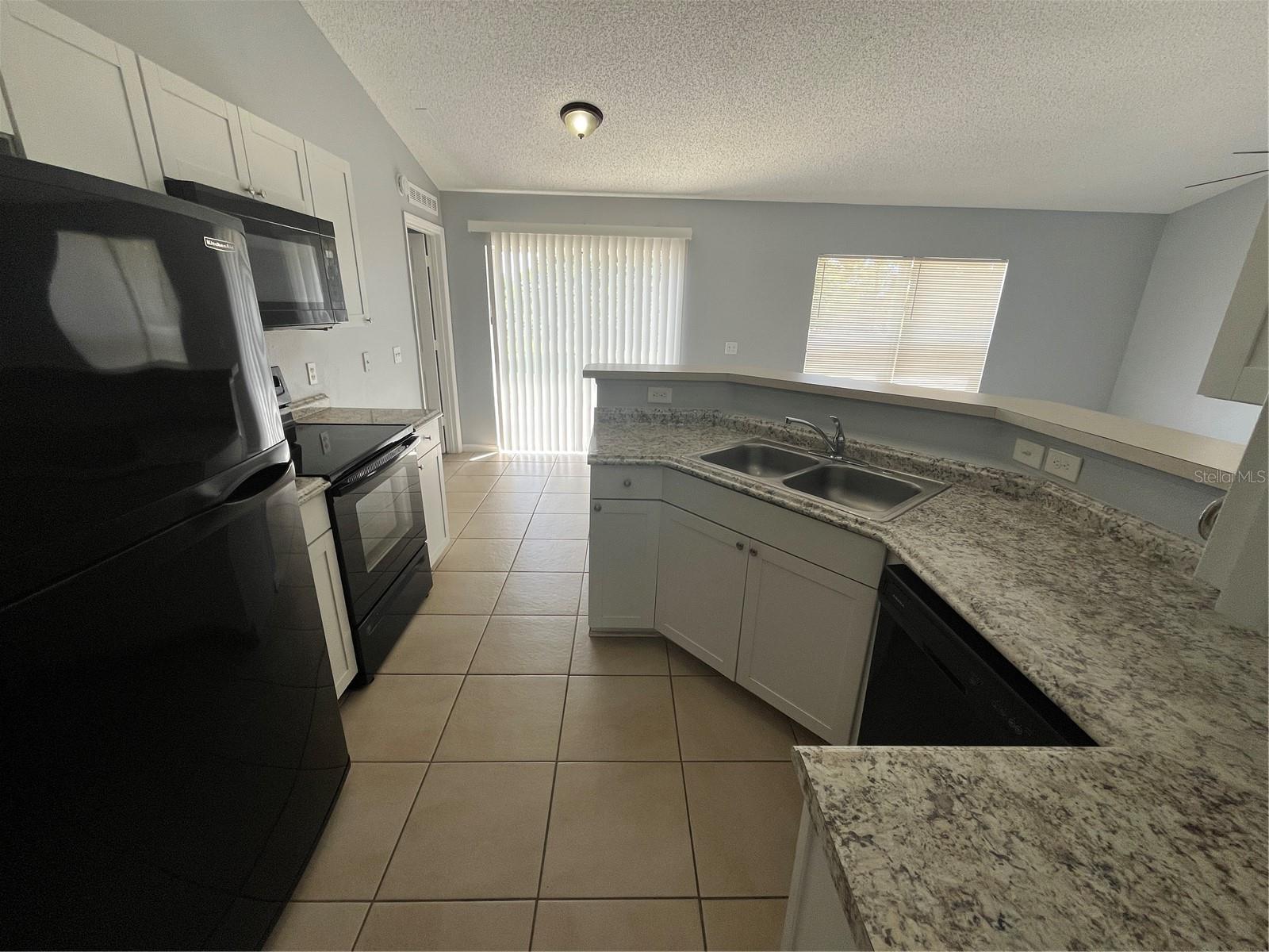 Image 6 of 8 For 12392 Killian Street