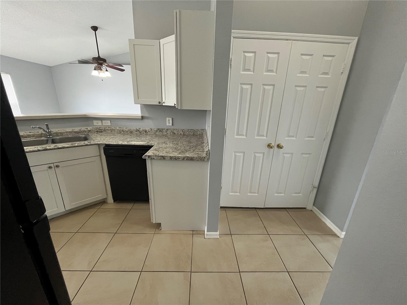 Image 7 of 8 For 12392 Killian Street