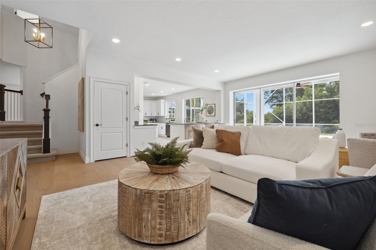 Image 17 of 73 For 21108 Bircholm Court