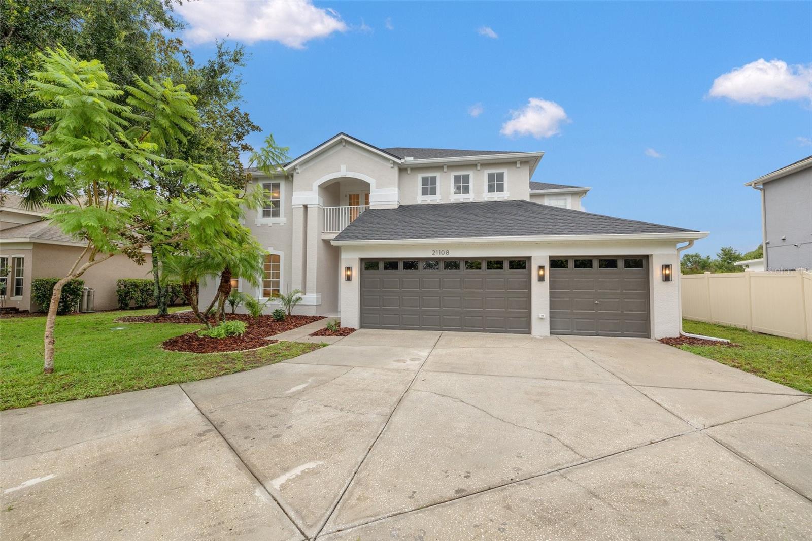 Image 4 of 73 For 21108 Bircholm Court