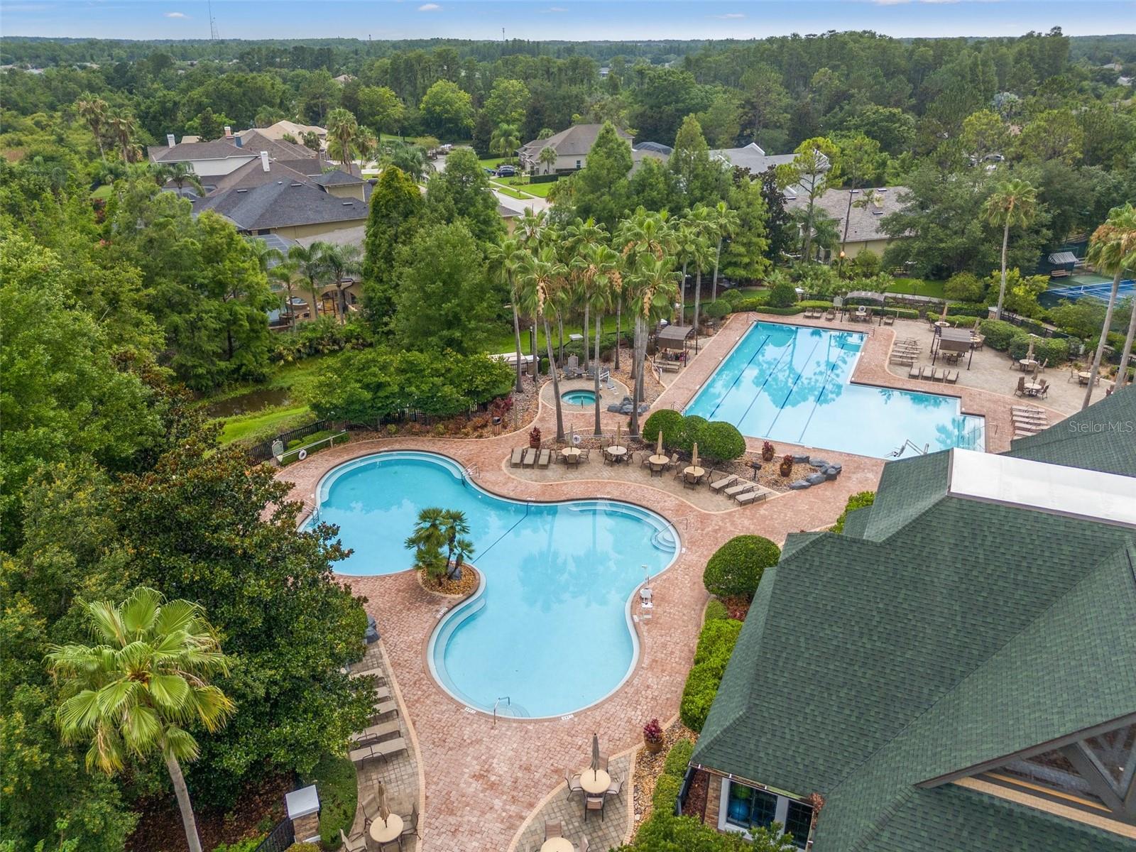 Image 67 of 73 For 21108 Bircholm Court