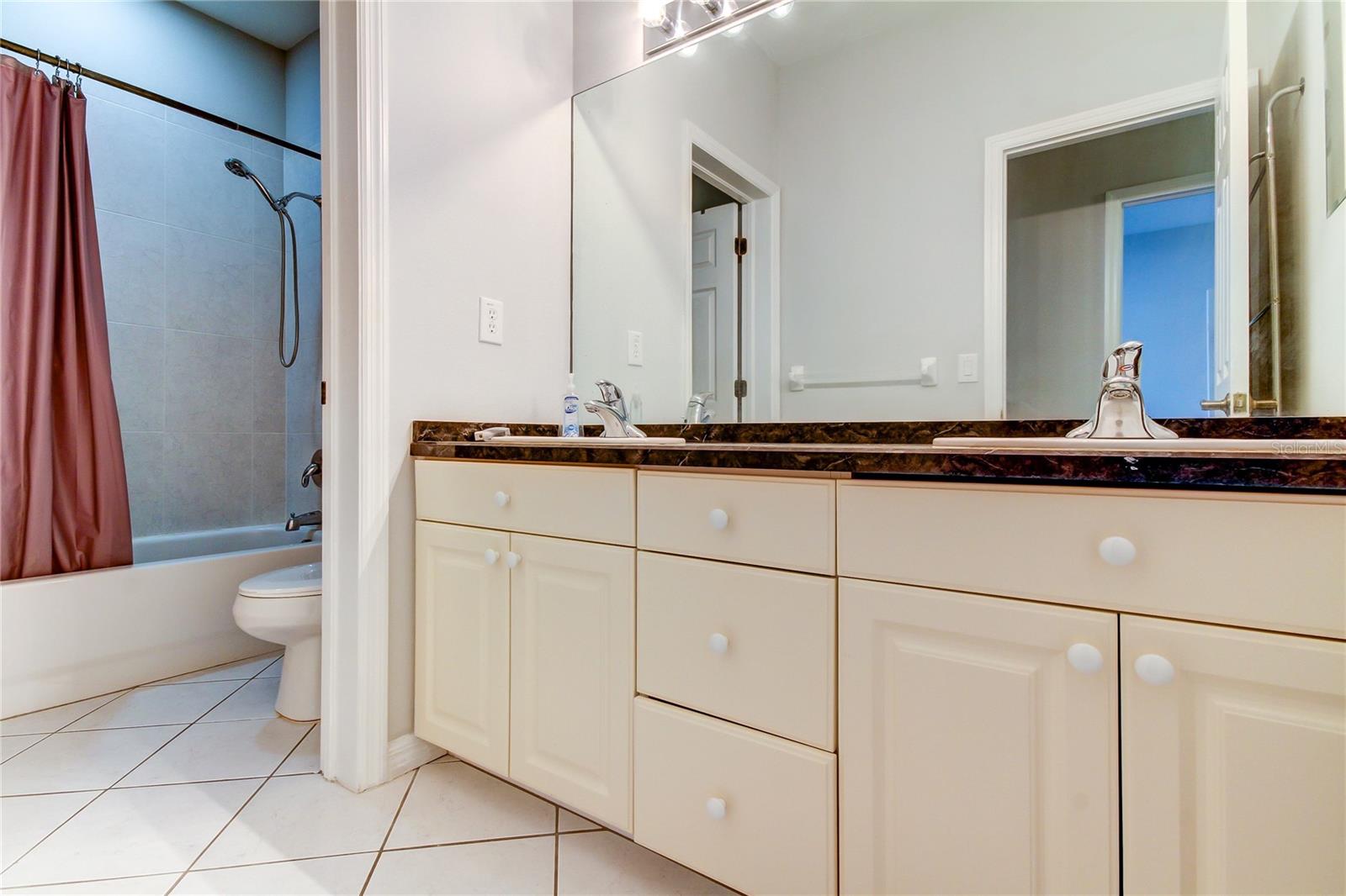 Image 23 of 56 For 14059 Waterville Circle