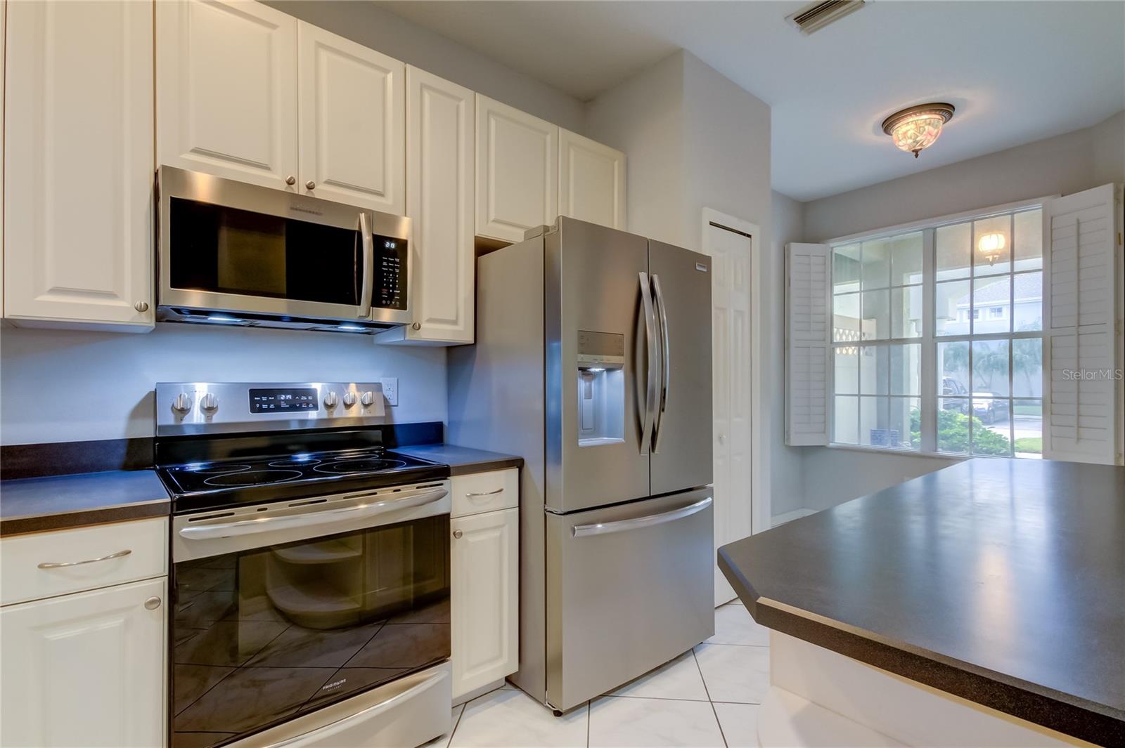 Image 7 of 56 For 14059 Waterville Circle