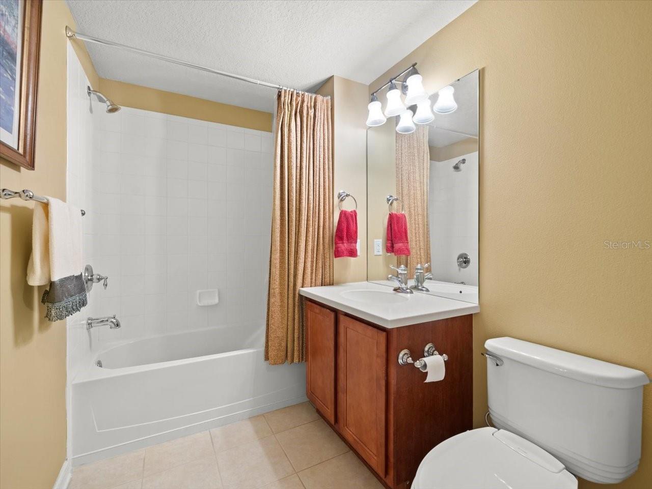 Image 40 of 56 For 897 Lantern Way