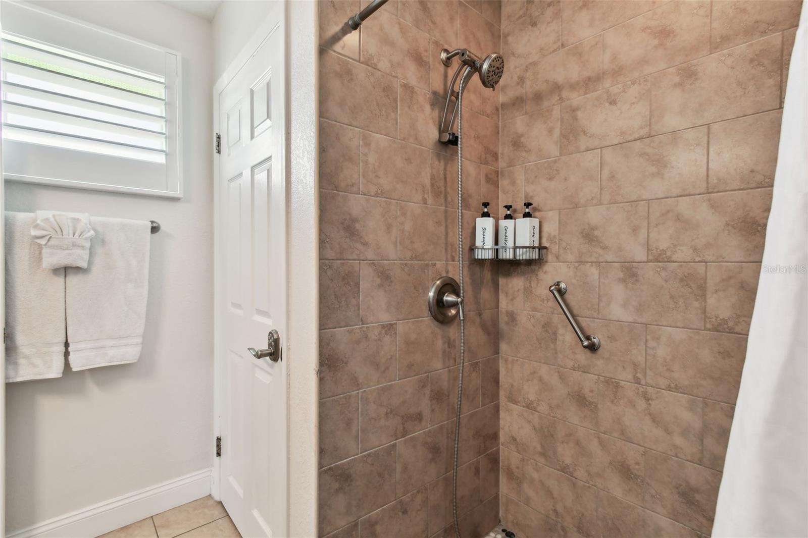 Image 70 of 100 For 12955 Pelican Lane