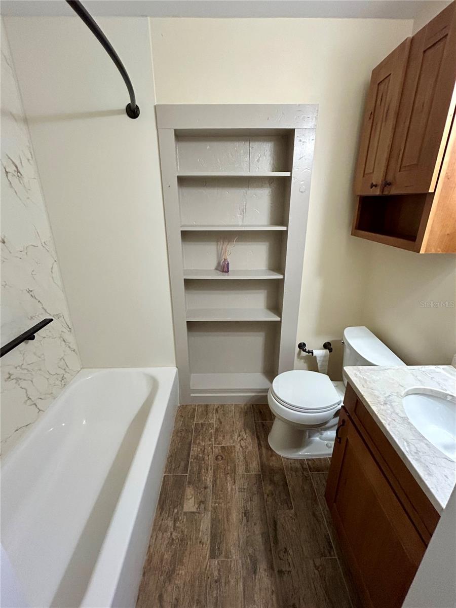 Image 16 of 24 For 6876 17th Street N