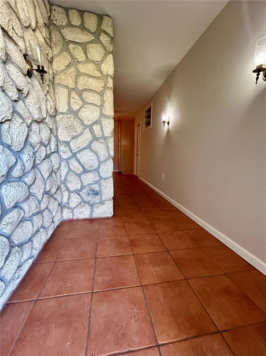 Image 2 of 24 For 6876 17th Street N