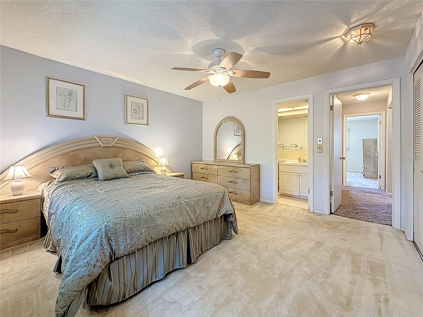 Listing photo id 25 for 1102 Cara Drive