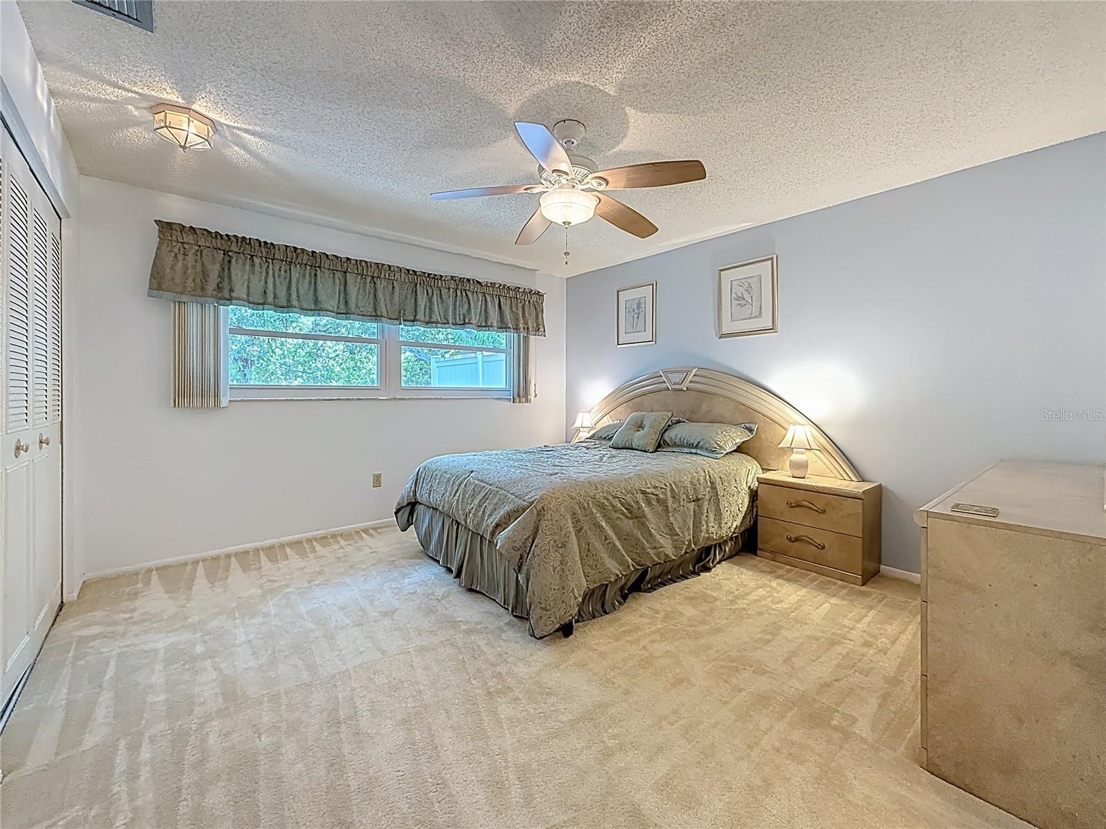 Listing photo id 26 for 1102 Cara Drive
