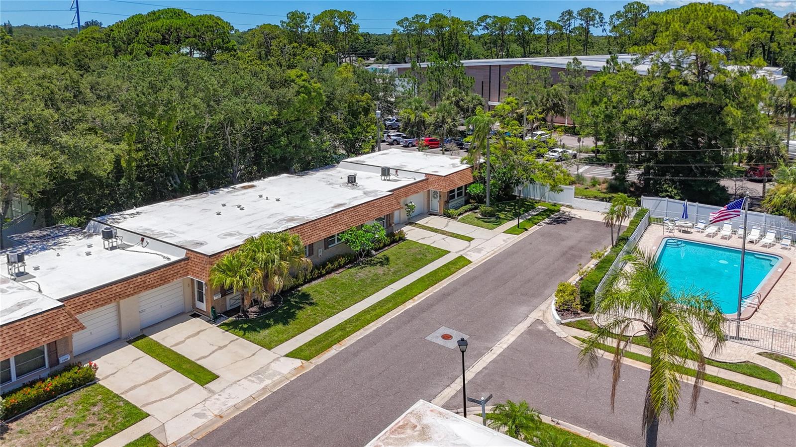 Listing photo id 1 for 1102 Cara Drive