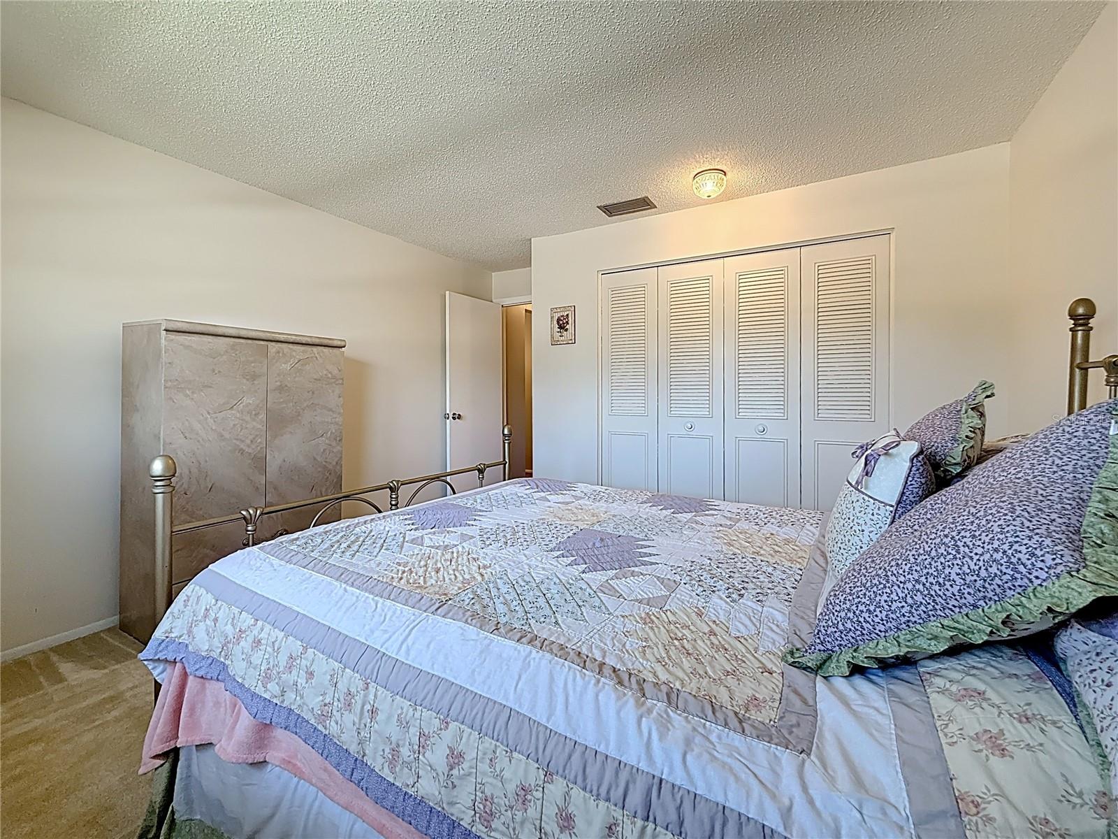 Listing photo id 33 for 1102 Cara Drive