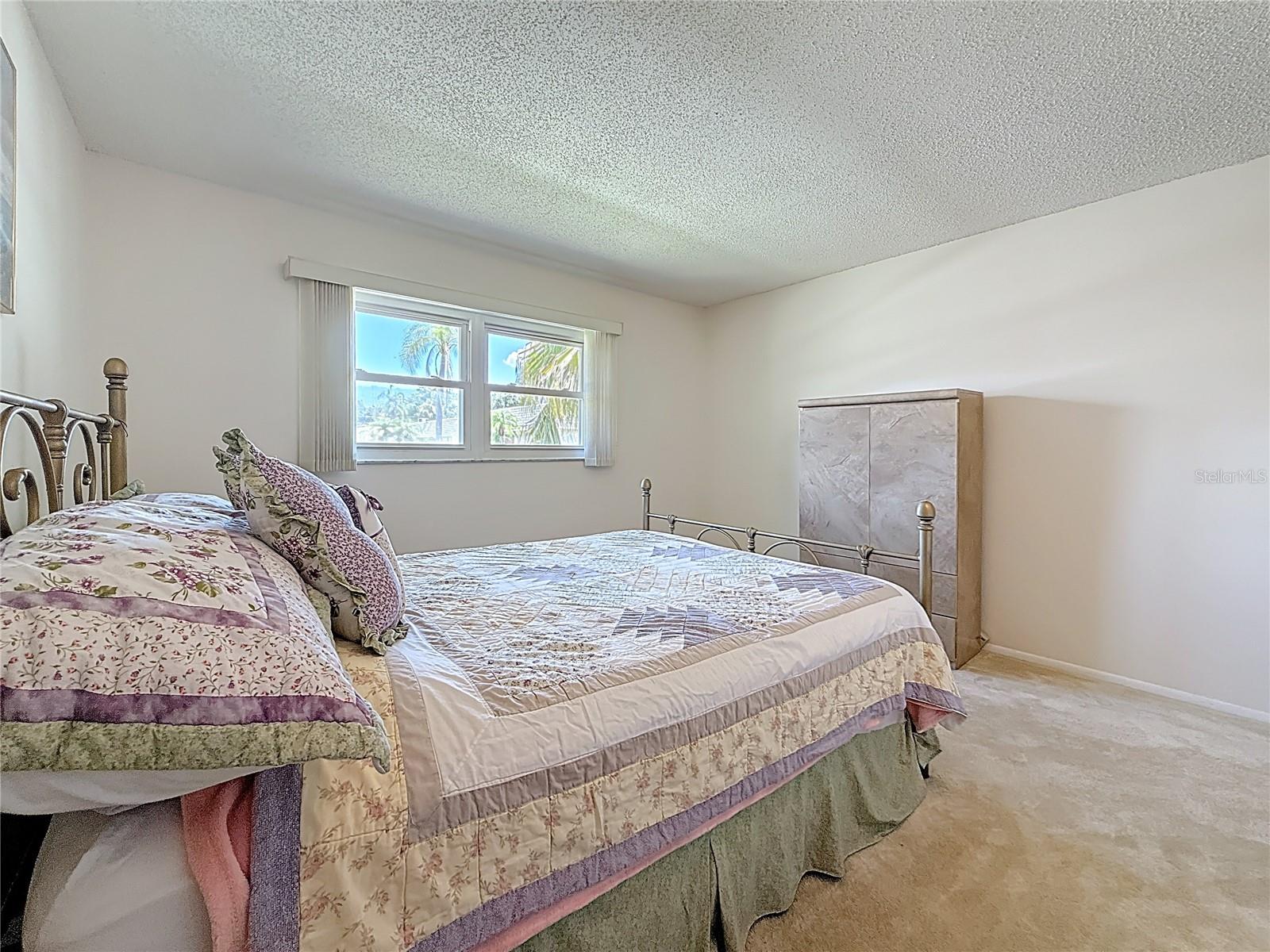 Listing photo id 34 for 1102 Cara Drive