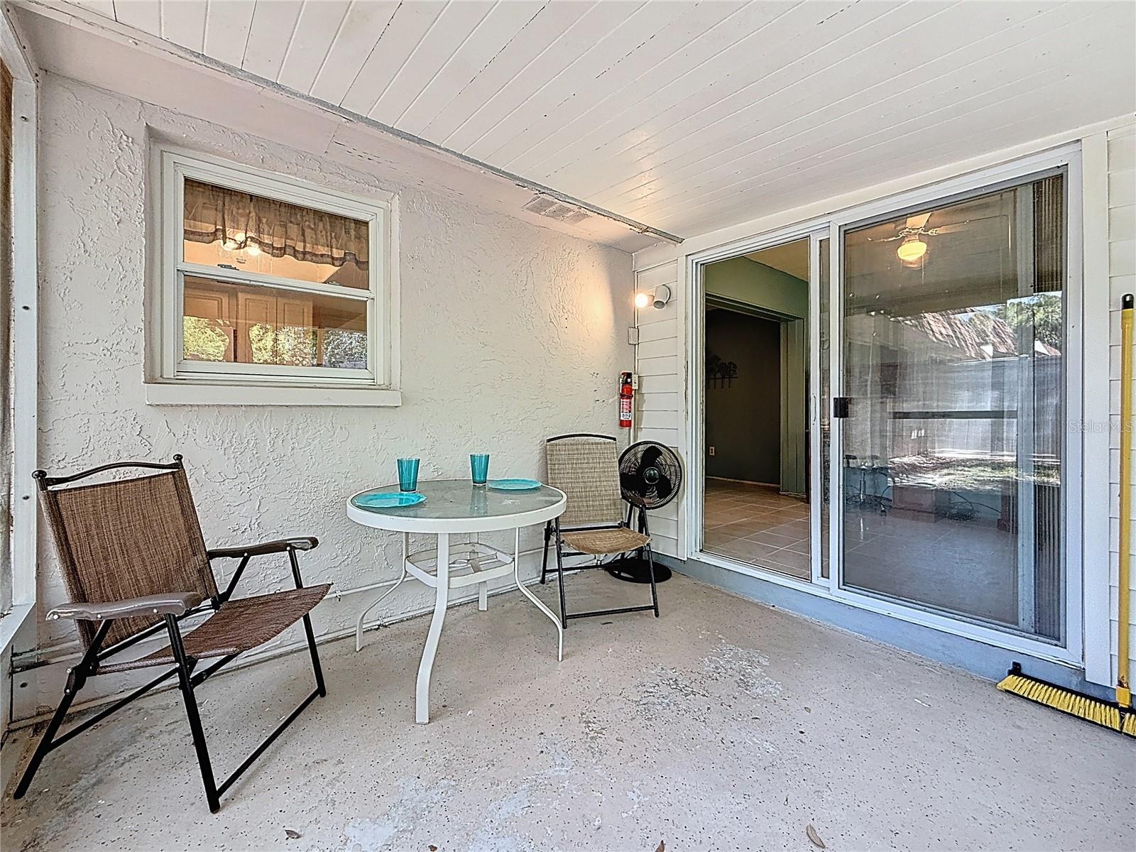 Listing photo id 39 for 1102 Cara Drive