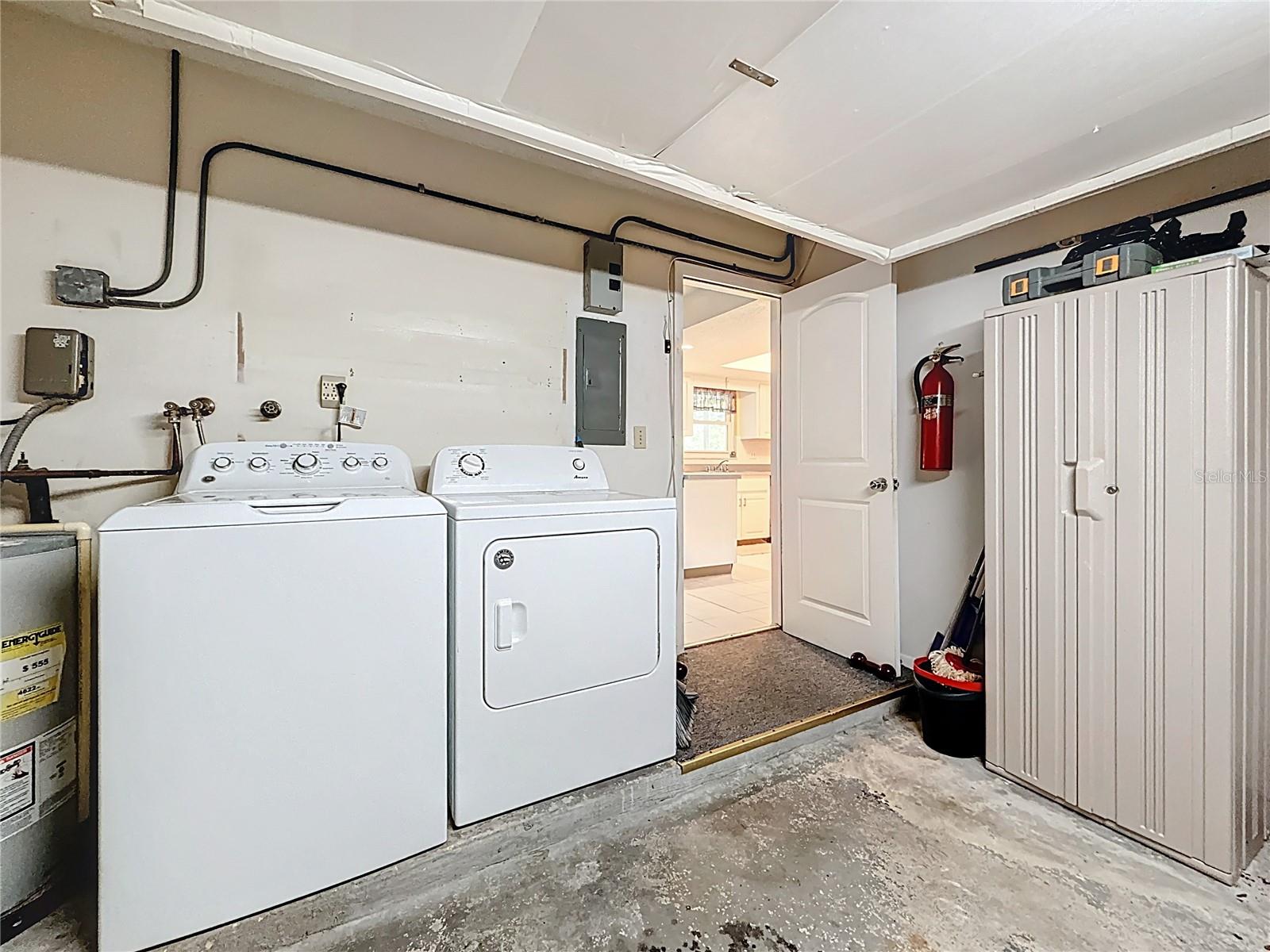 Listing photo id 43 for 1102 Cara Drive