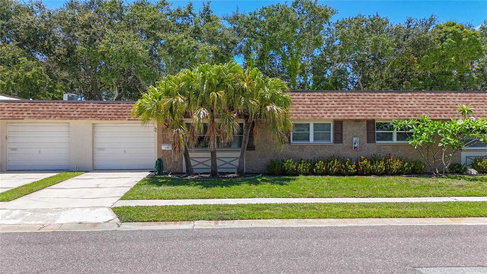 Listing photo id 55 for 1102 Cara Drive