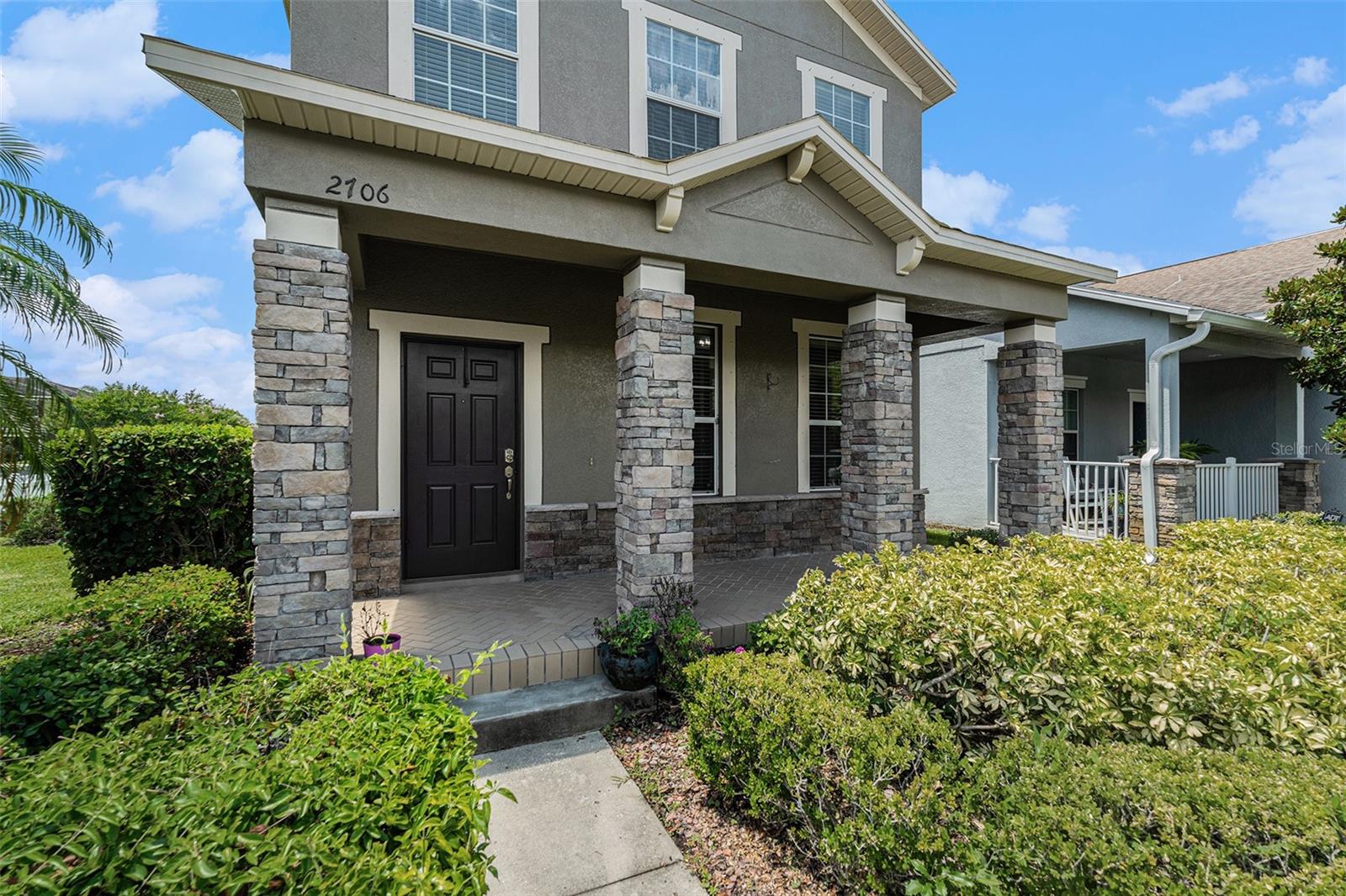 Image 4 of 32 For 2706 Lantern Hill Avenue