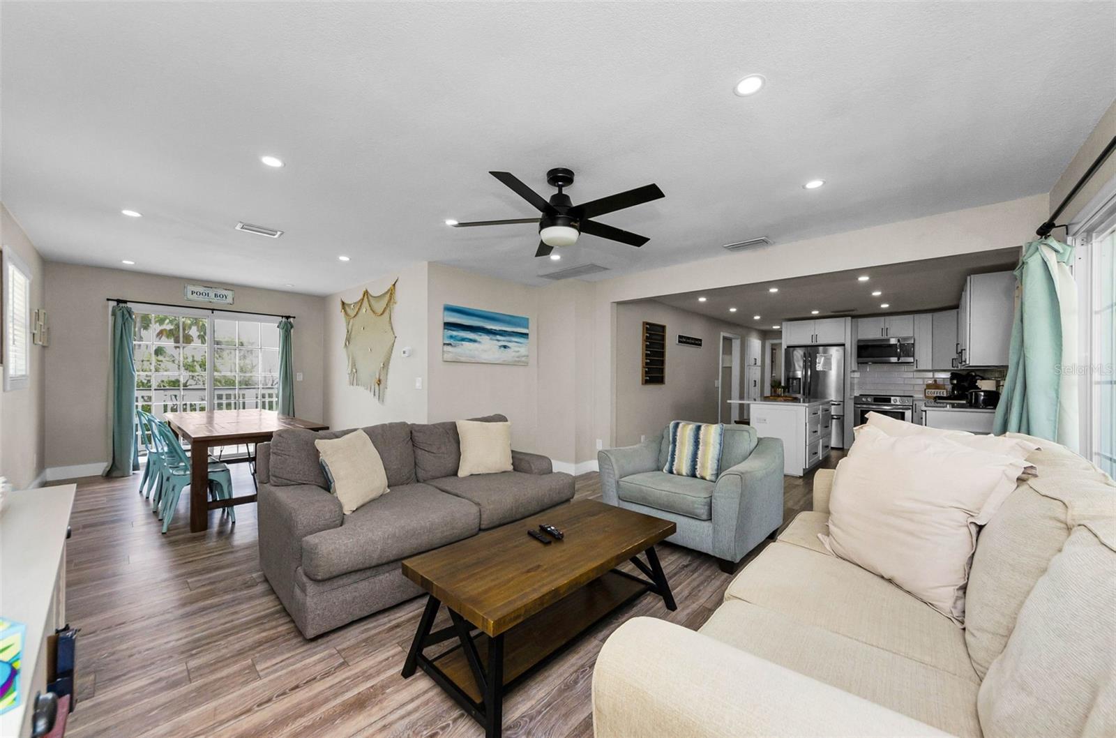 Image 14 of 60 For 19111 Whispering Pines Drive