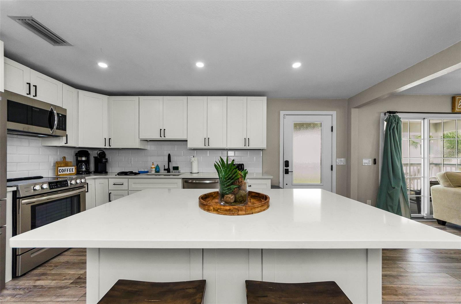 Image 20 of 60 For 19111 Whispering Pines Drive