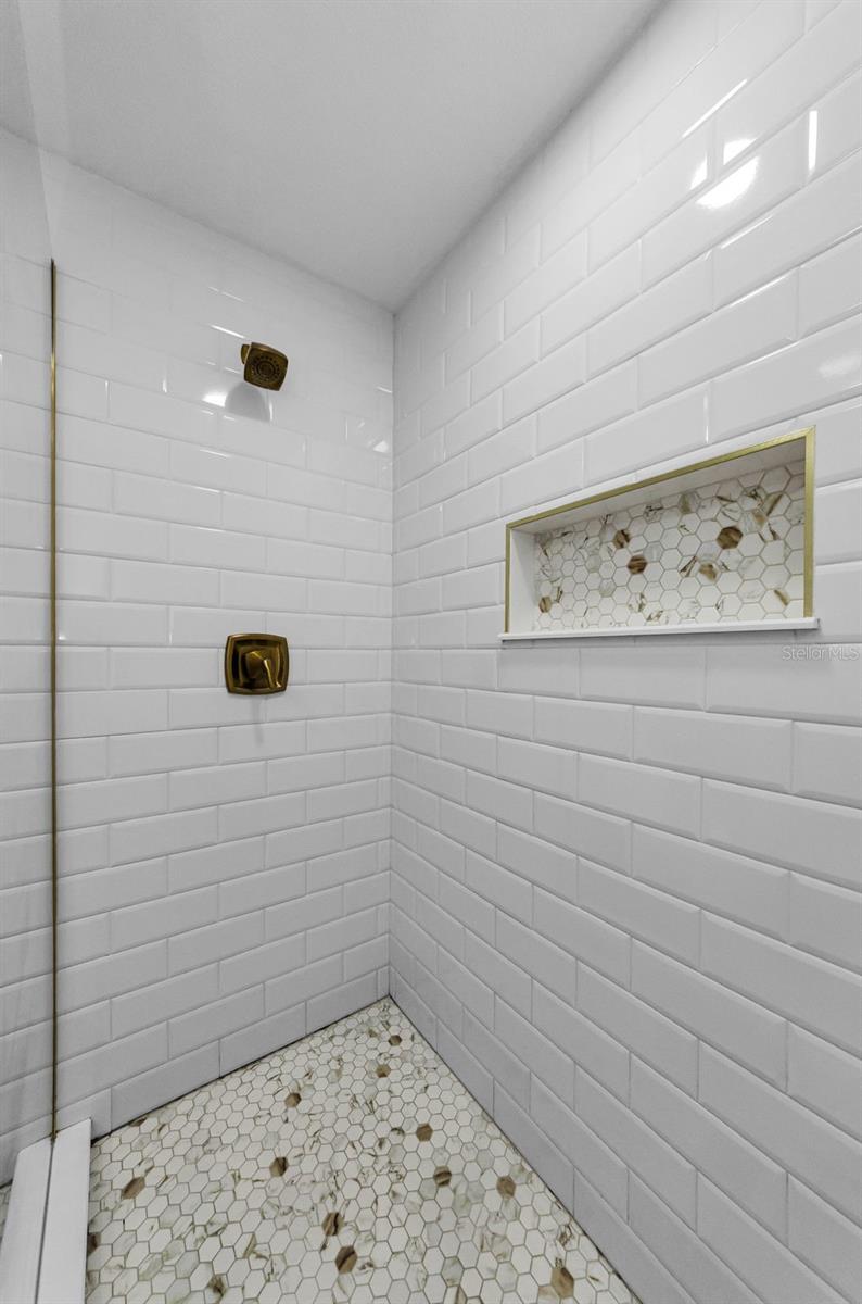Image 34 of 60 For 19111 Whispering Pines Drive