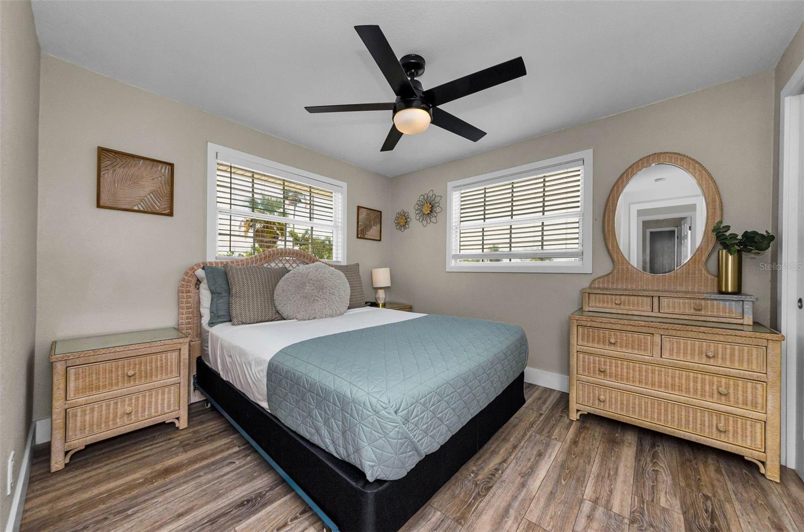 Image 39 of 60 For 19111 Whispering Pines Drive