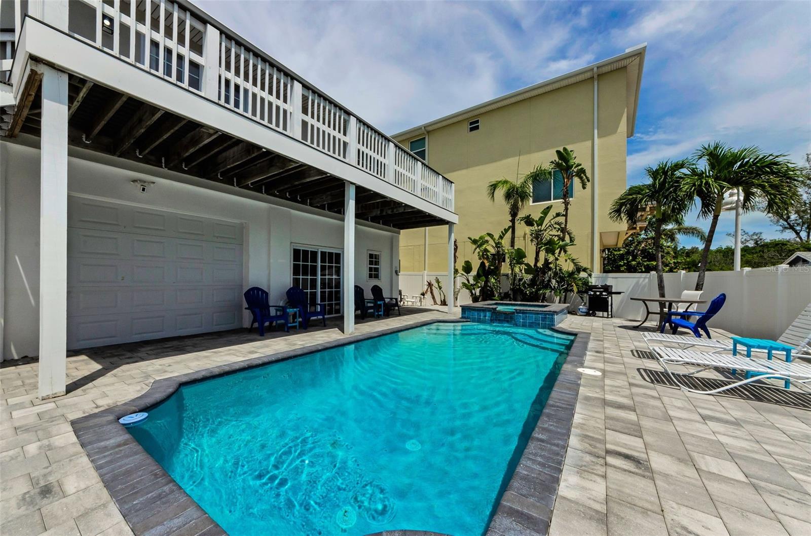 Image 45 of 60 For 19111 Whispering Pines Drive