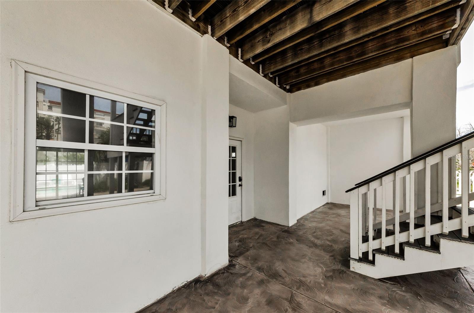 Image 8 of 60 For 19111 Whispering Pines Drive
