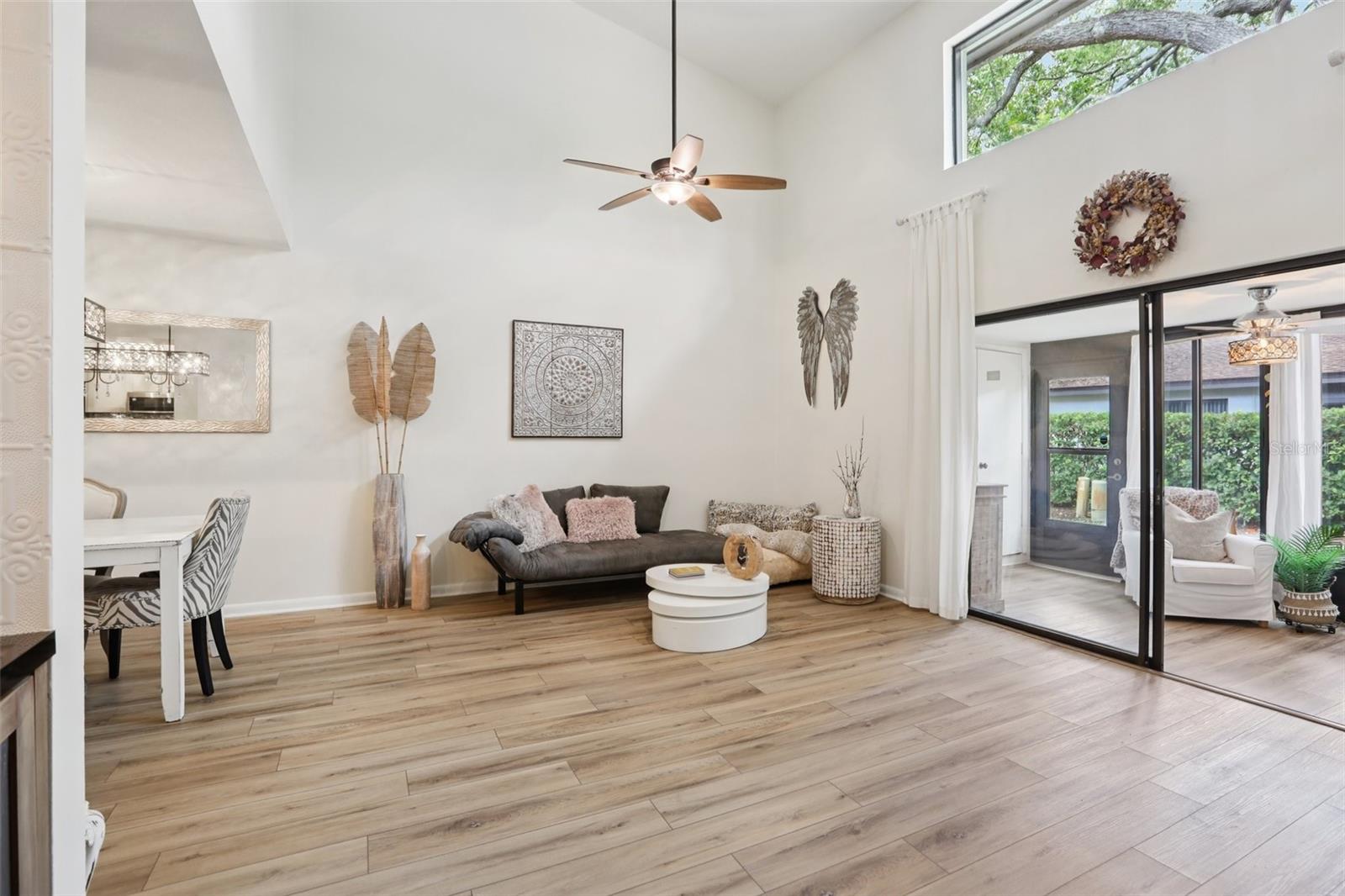 Listing photo id 2 for 1830 Cypress Trace Drive