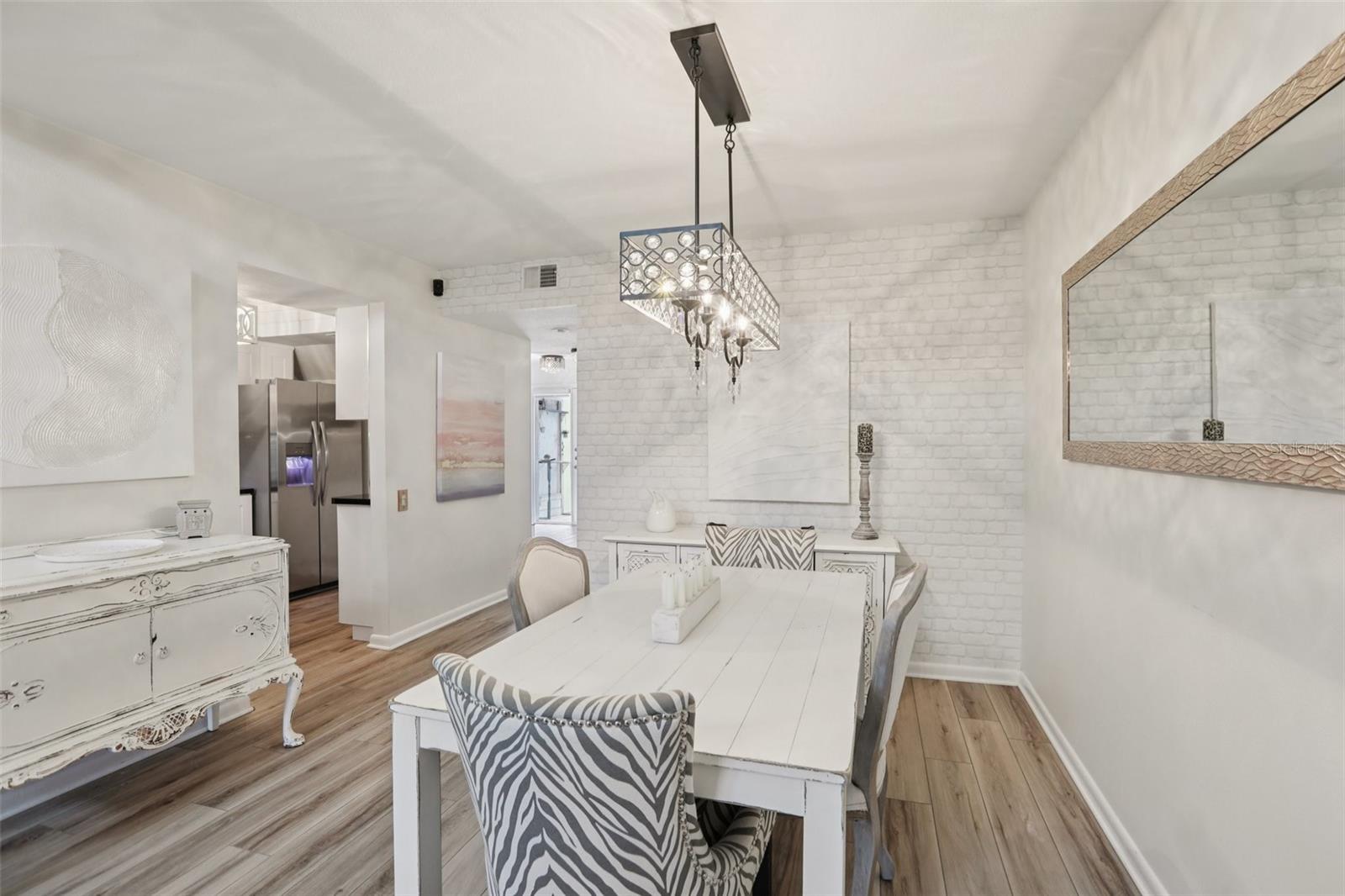 Listing photo id 6 for 1830 Cypress Trace Drive