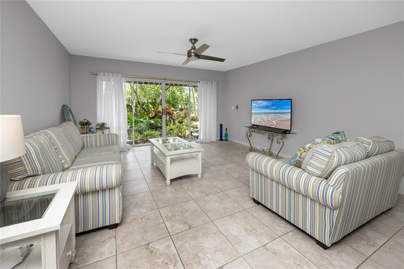 Image 14 of 64 For 4616 Mirabella Court