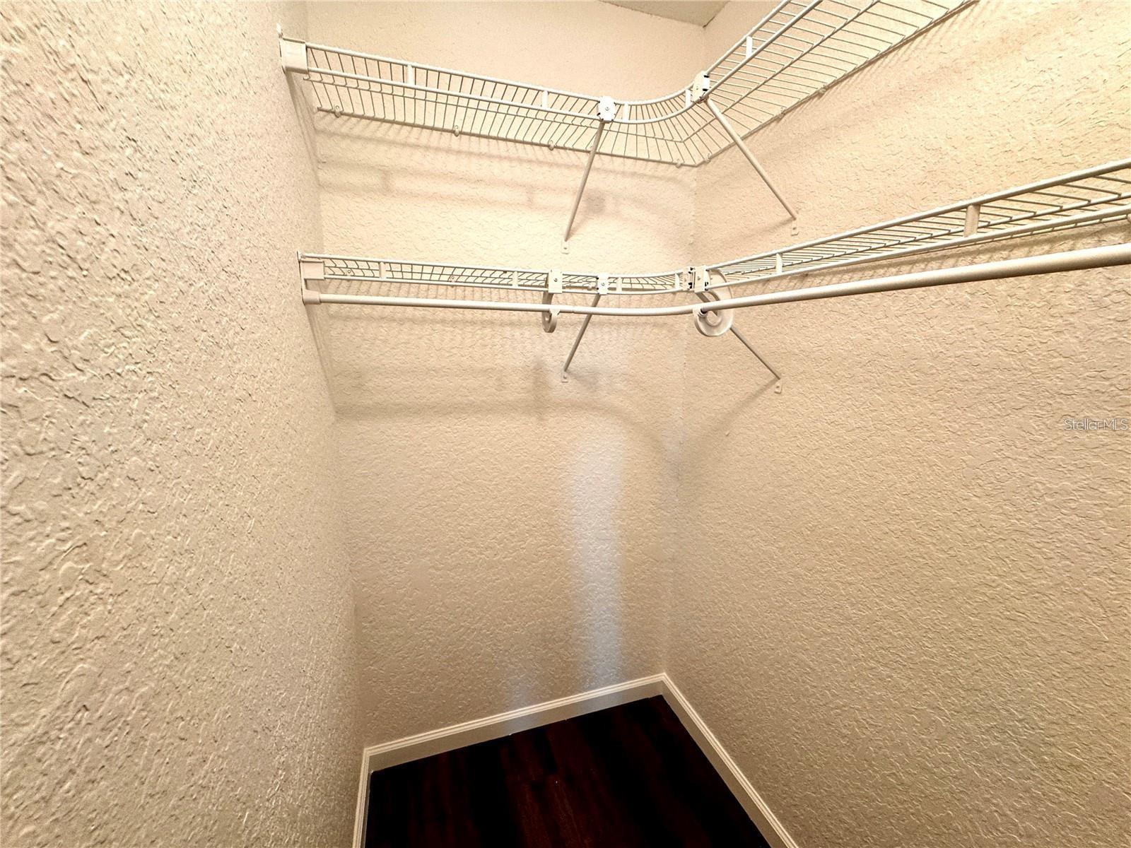 Image 9 of 15 For 720 Lyndhurst Street 1104