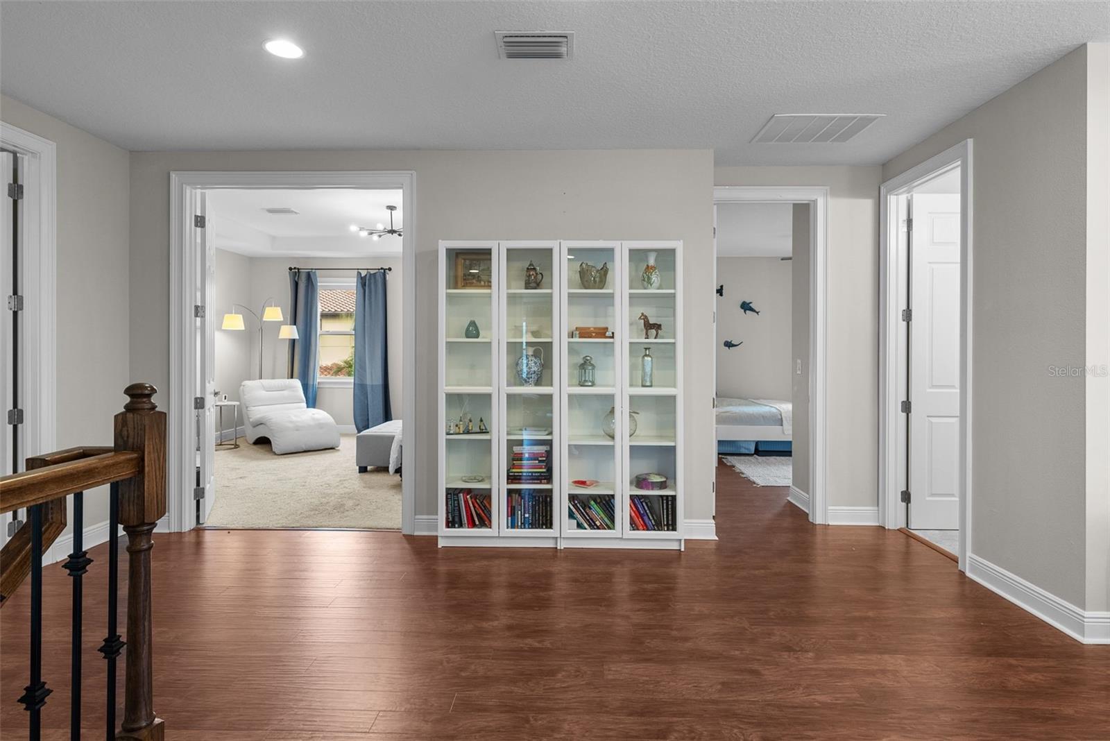 Image 31 of 59 For 4615 El Prado Boulevard