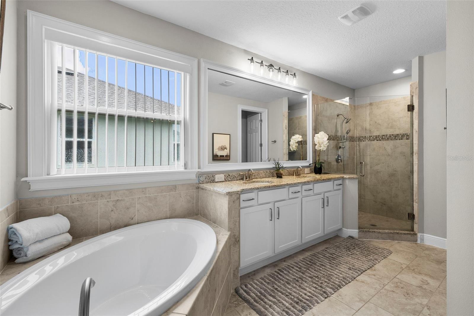 Image 36 of 59 For 4615 El Prado Boulevard