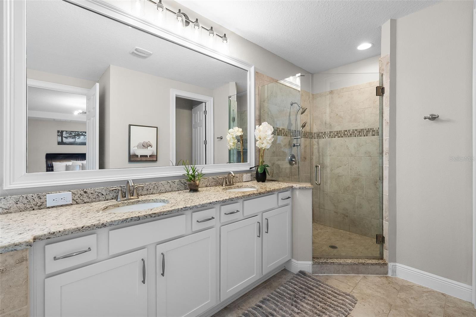 Image 37 of 59 For 4615 El Prado Boulevard