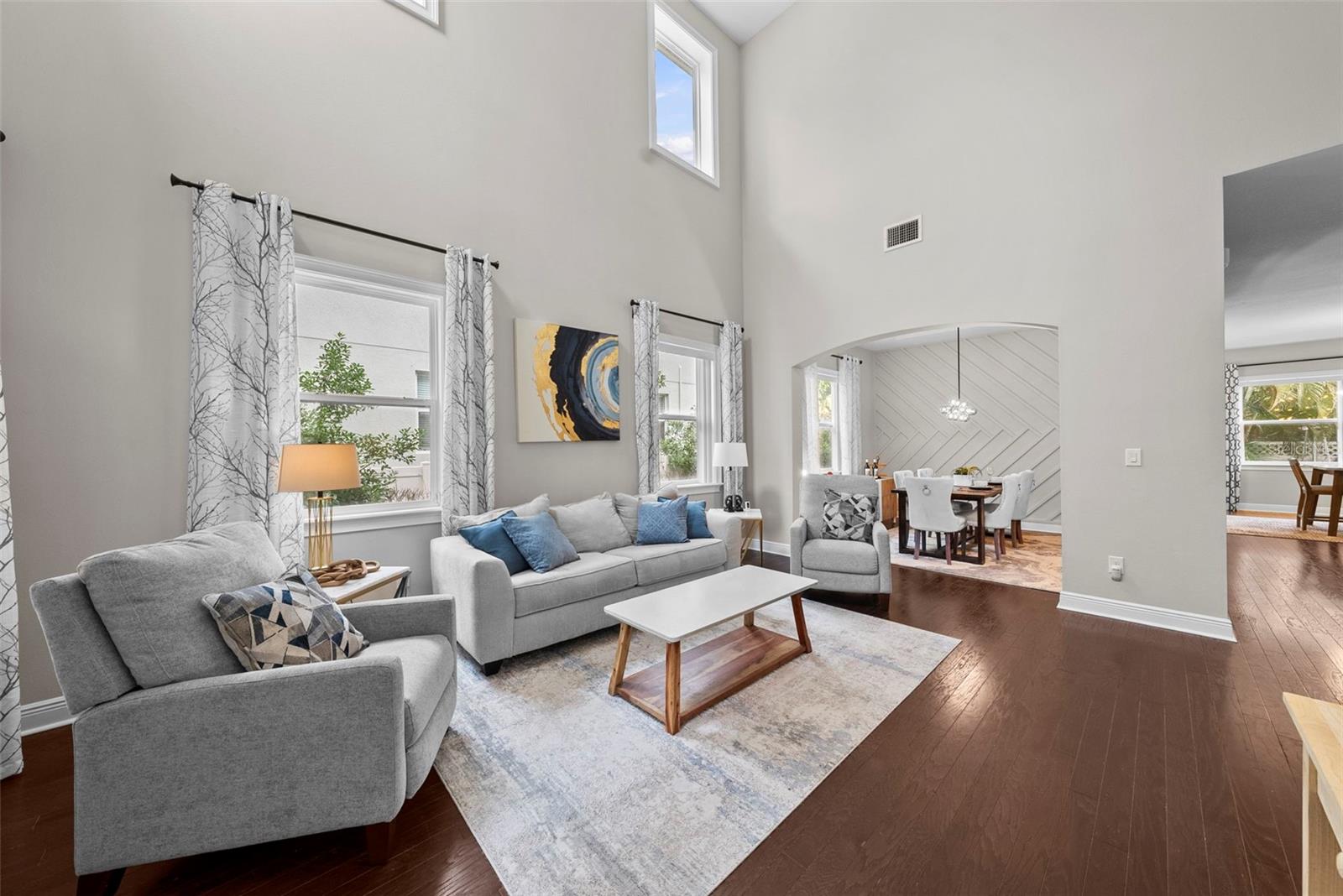 Image 8 of 59 For 4615 El Prado Boulevard