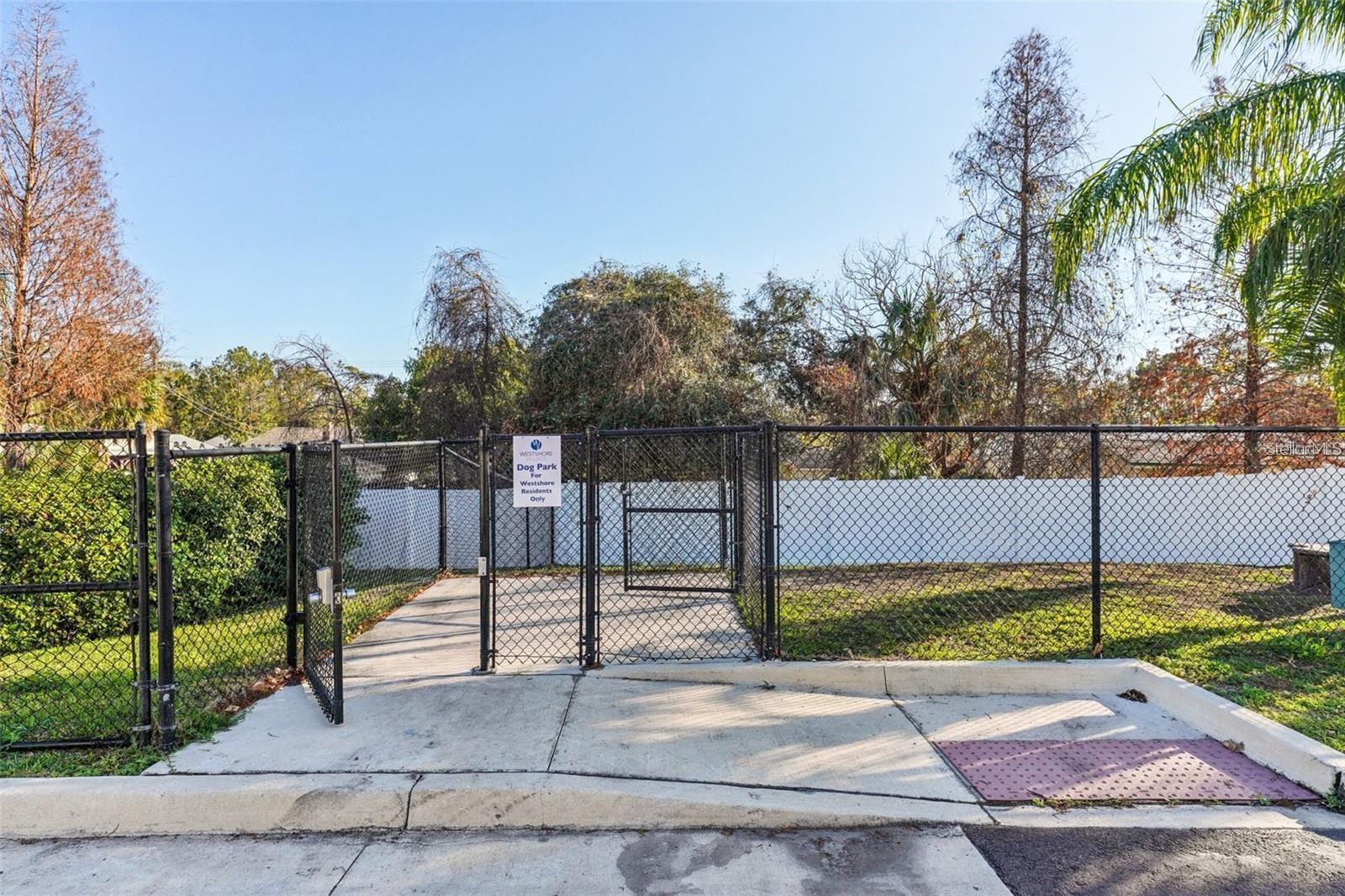 Image 48 of 49 For 2511 Grady Avenue 43