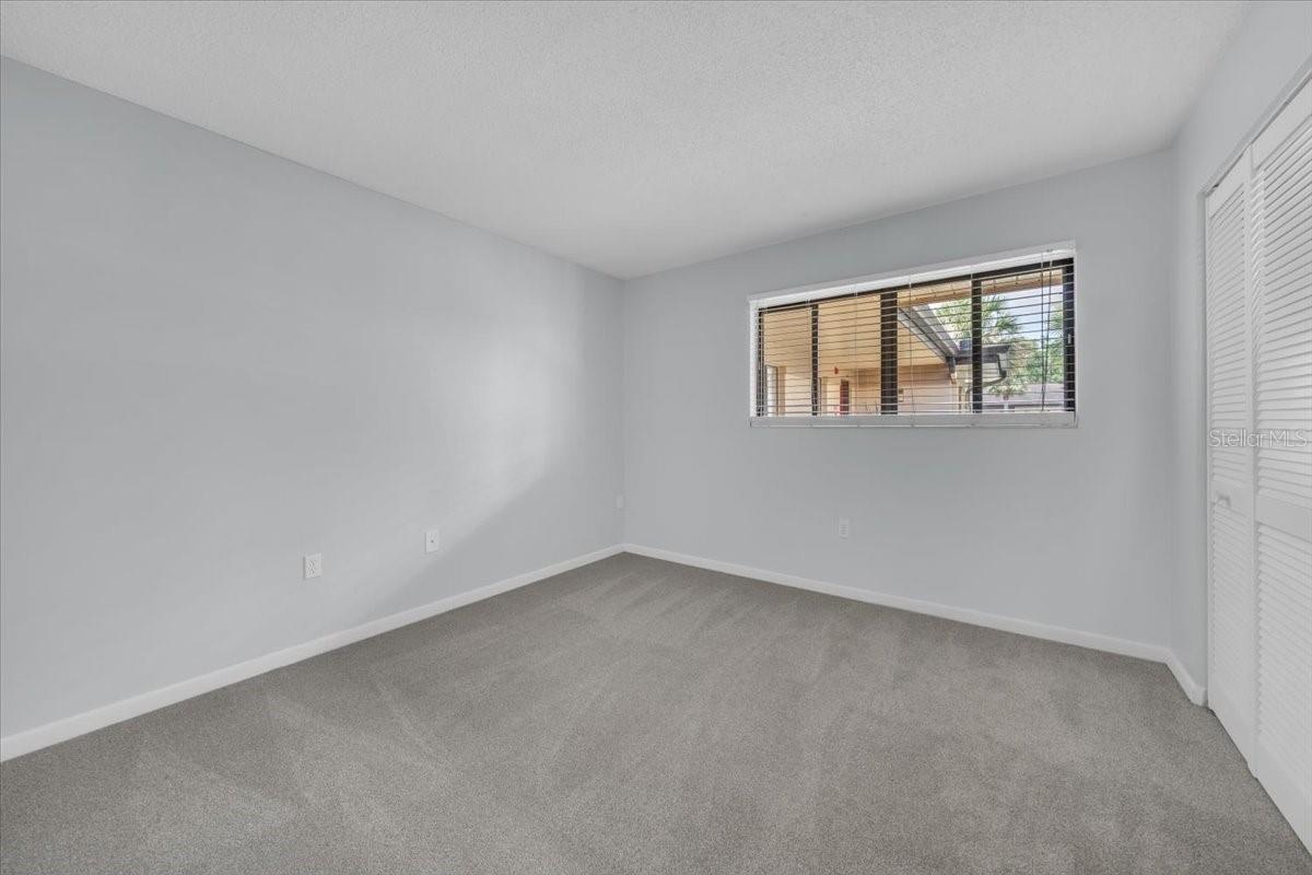 Image 27 of 37 For 2681 Sabal Springs Circle 204