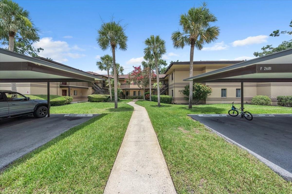 Image 29 of 37 For 2681 Sabal Springs Circle 204