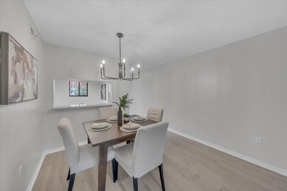Image 8 of 37 For 2681 Sabal Springs Circle 204