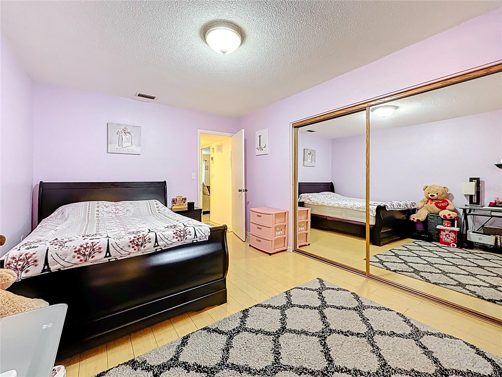 Image 13 of 25 For 5870 38th Avenue N 44