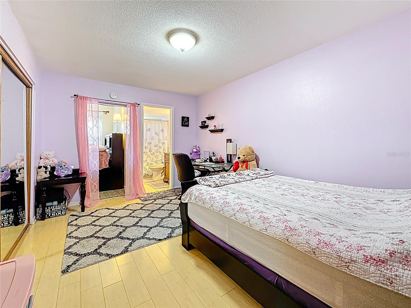 Image 14 of 25 For 5870 38th Avenue N 44