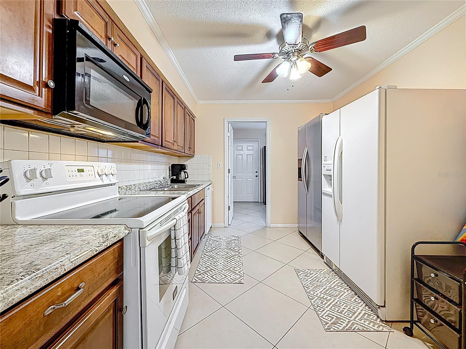 Image 8 of 25 For 5870 38th Avenue N 44