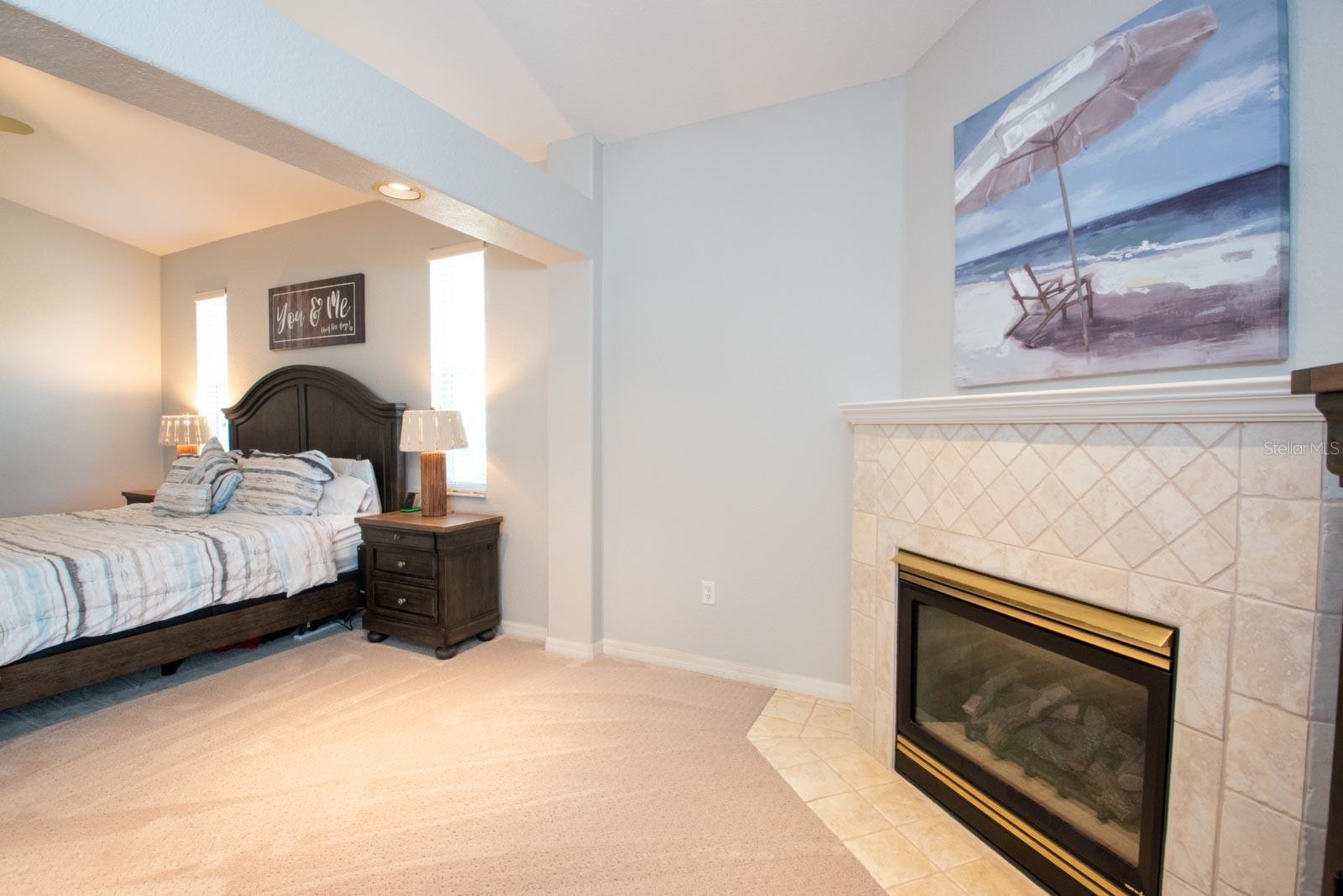 Listing photo id 18 for 916 Bunker View Drive