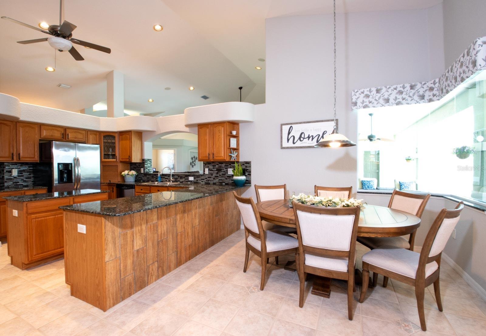 Listing photo id 28 for 916 Bunker View Drive