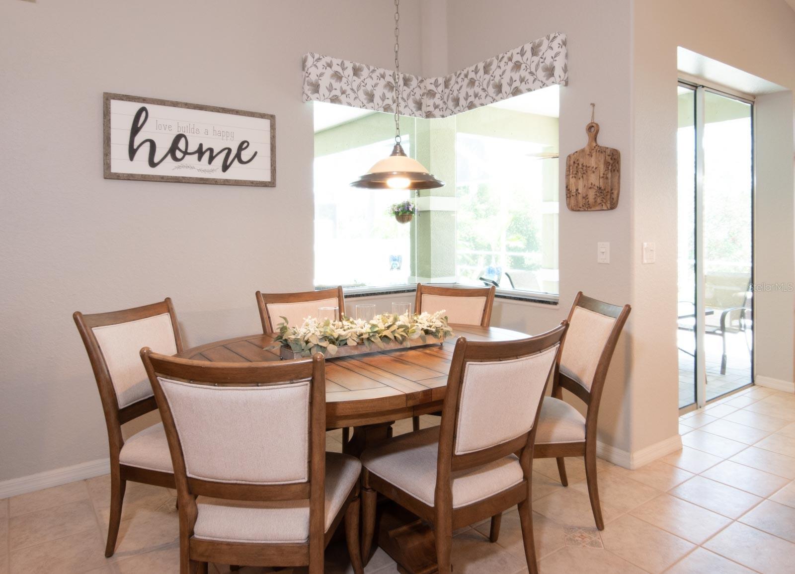 Listing photo id 29 for 916 Bunker View Drive