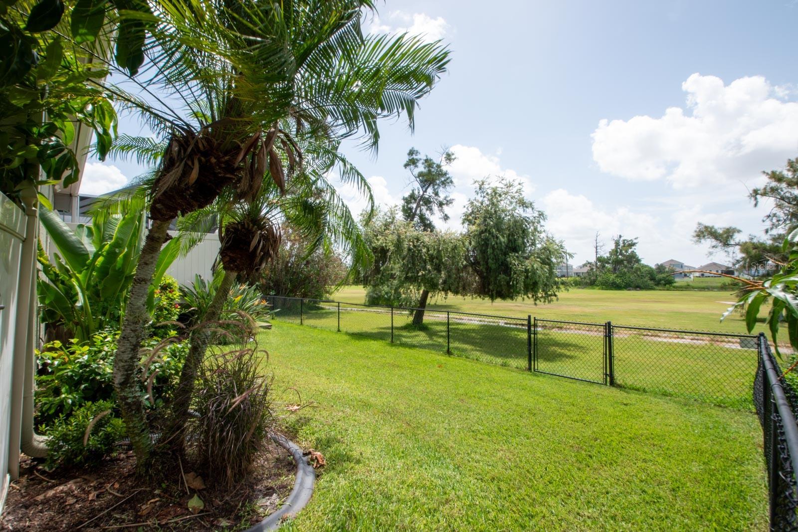 Listing photo id 55 for 916 Bunker View Drive